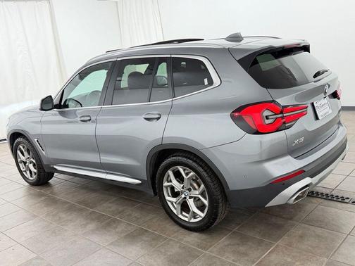 Gray Metallic 2024 BMW X3 xDrive30i