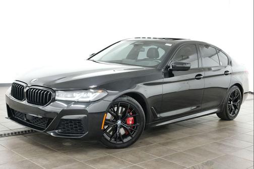 Black Sapphire Metallic 2023 BMW 540 i xDrive