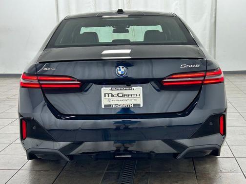 2026 BMW 550e xDrive