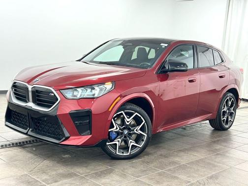 Vegas Red Metallic 2025 BMW X2 M35i