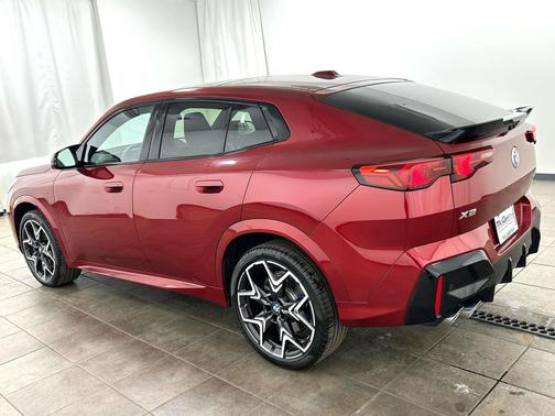 2025 BMW X2 M35i