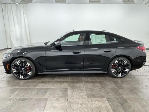 2026 BMW M440 i xDrive