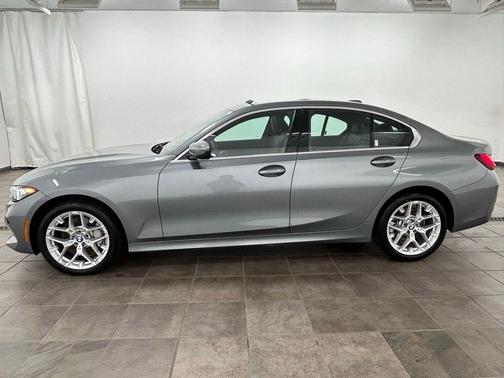 Skyscraper Grey Metallic 2025 BMW 330 xDrive