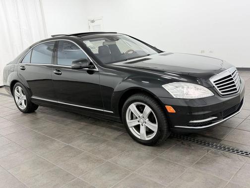 Black 2010 Mercedes-Benz S-Class 4MATIC
