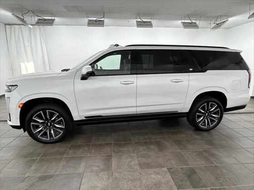 2023 Cadillac Escalade ESV Sport Platinum