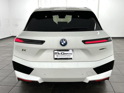2022 BMW iX xDrive50