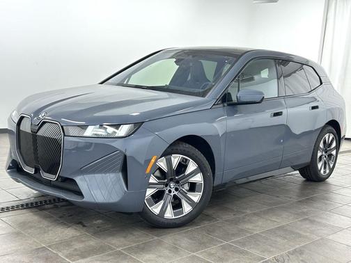 2026 BMW iX xDrive45