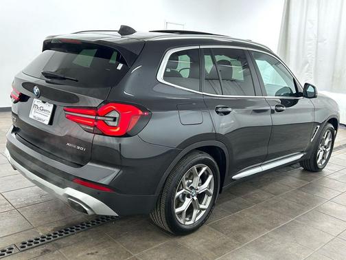 Dark Graphite Metallic 2022 BMW X3 xDrive30i
