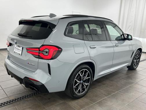 2024 BMW X3 M40i