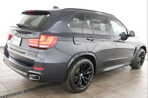 Carbon Black Metallic 2018 BMW X5 xDrive35i