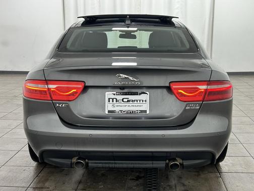2018 Jaguar XE 25t Premium