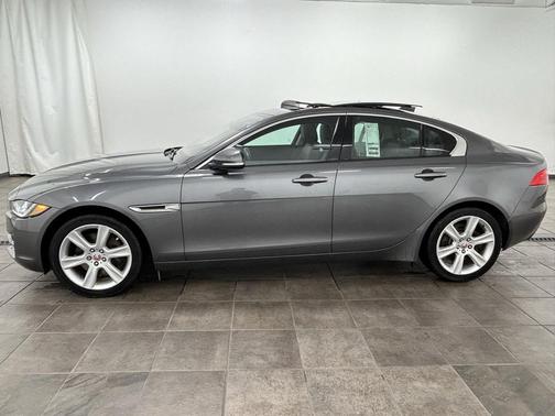 2018 Jaguar XE 25t Premium