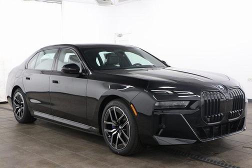2025 BMW i7 xDrive60