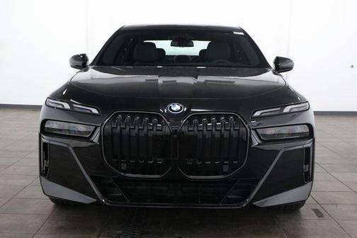 2025 BMW i7 xDrive60