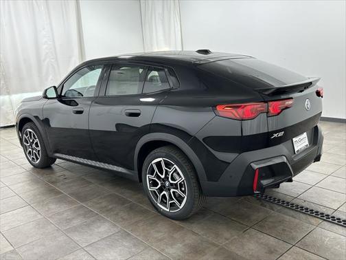 2025 BMW X2 xDrive28i