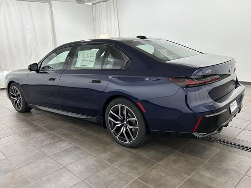 2026 BMW i7 xDrive60