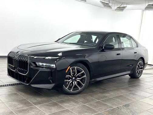 2026 BMW 740 xDrive