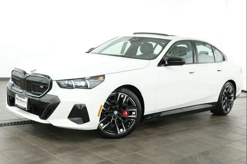 Alpine White 2025 BMW i5 M60