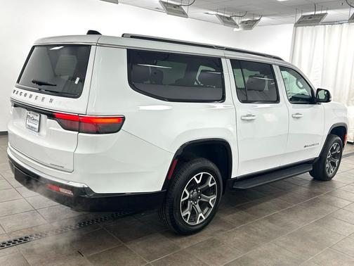 Bright White Clearcoat 2024 Jeep Wagoneer L Series III 4x4