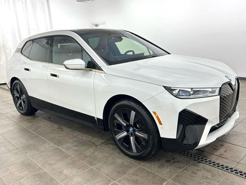 2024 BMW iX xDrive50
