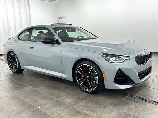 2025 BMW M240 i xDrive