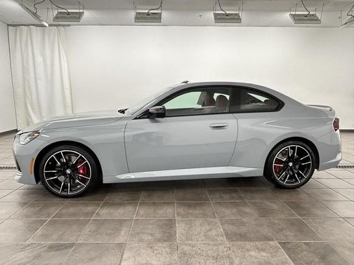 2025 BMW M240 i xDrive