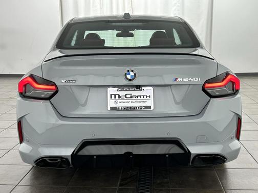 2025 BMW M240 i xDrive
