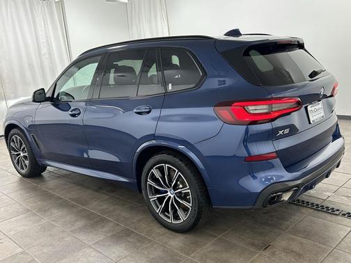 2023 BMW X5 PHEV xDrive45e