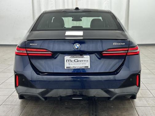 2026 BMW 550e xDrive