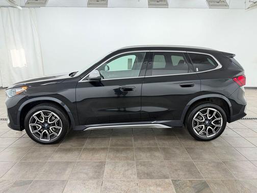 Black Sapphire Metallic 2023 BMW X1 xDrive28i