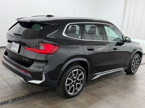 Black Sapphire Metallic 2023 BMW X1 xDrive28i