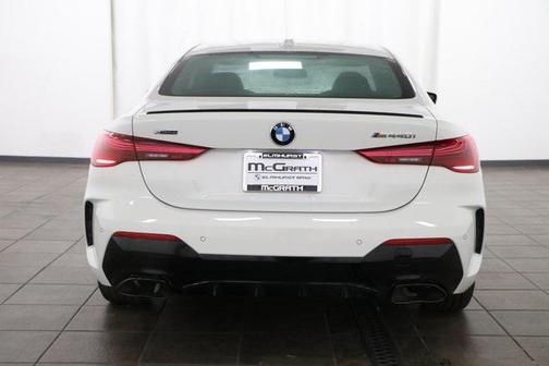 2025 BMW M440 i xDrive