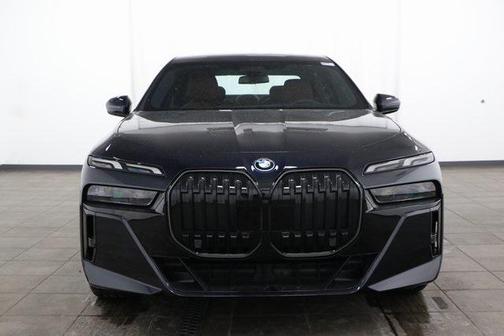 2025 BMW i7 xDrive60