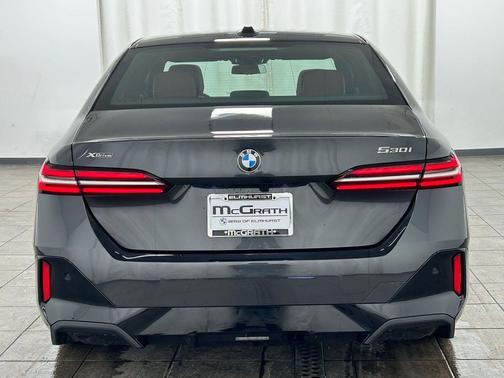 Dark Graphite Metallic 2026 BMW 530 xDrive