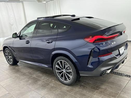 2026 BMW X6 xDrive40i