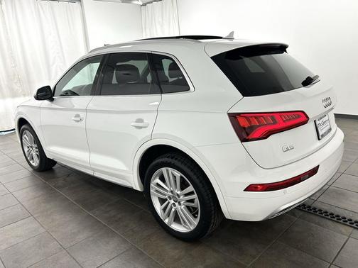 2018 Audi Q5 2.0T Tech Premium