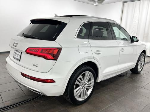 2018 Audi Q5 2.0T Tech Premium