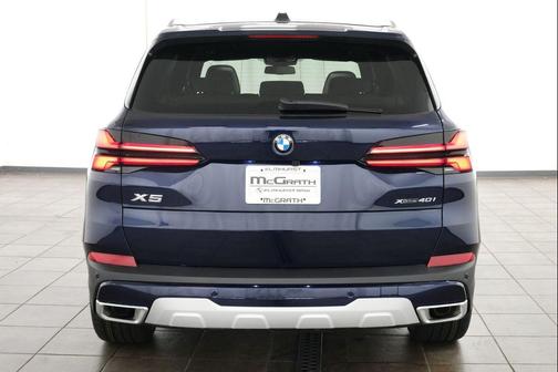 Tanzanite Blue II Metallic 2026 BMW X5 xDrive40i