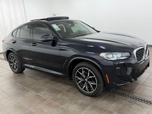 Carbon Black Metallic 2023 BMW X4 xDrive30i