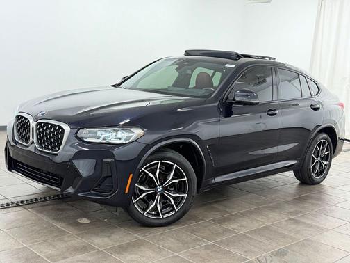 Carbon Black Metallic 2023 BMW X4 xDrive30i