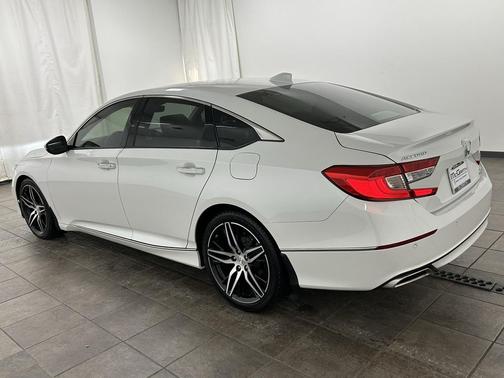 2021 Honda Accord Touring 2.0T