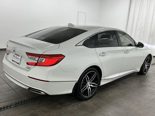 2021 Honda Accord Touring 2.0T