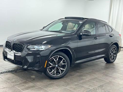 Black Sapphire Metallic 2025 BMW X4 xDrive30i