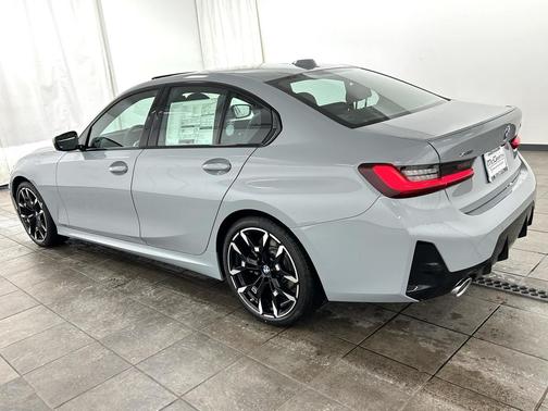 2026 BMW 330 xDrive NA