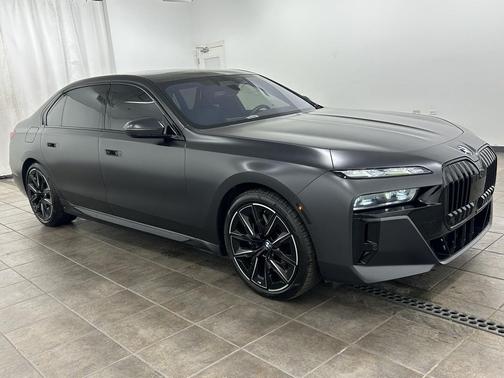2023 BMW 760 i xDrive