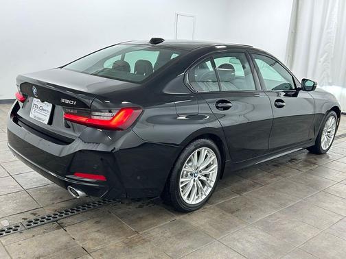 2023 BMW 330 xDrive