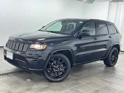 2019 Jeep Grand Cherokee Altitude