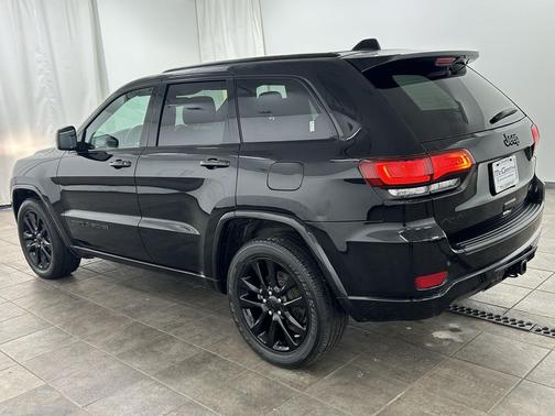 2019 Jeep Grand Cherokee Altitude