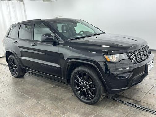 2019 Jeep Grand Cherokee Altitude
