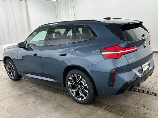 Arctic Race Blue Metallic 2026 BMW X3 30 xDrive